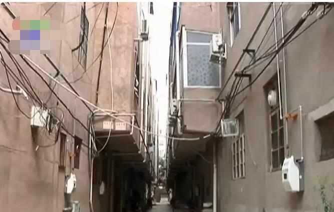 洛陽城中村竊電被懲治 電表箱內(nèi)居然沒有電表